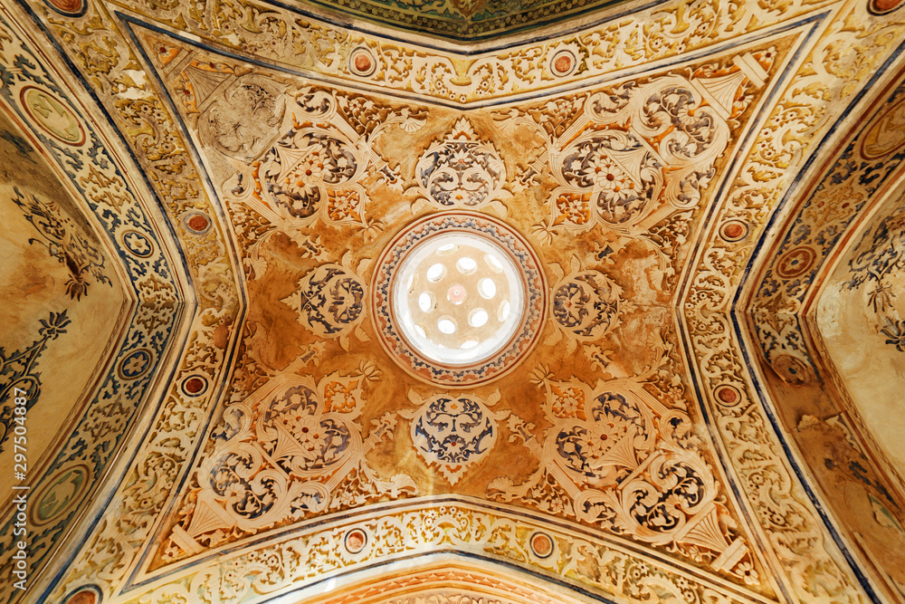 Ceiling decorated with plasterwork, Sultan Amir Ahmad Bathhouse Ceiling decorated with plasterwork, Sultan Amir Ahmad Bathhouse