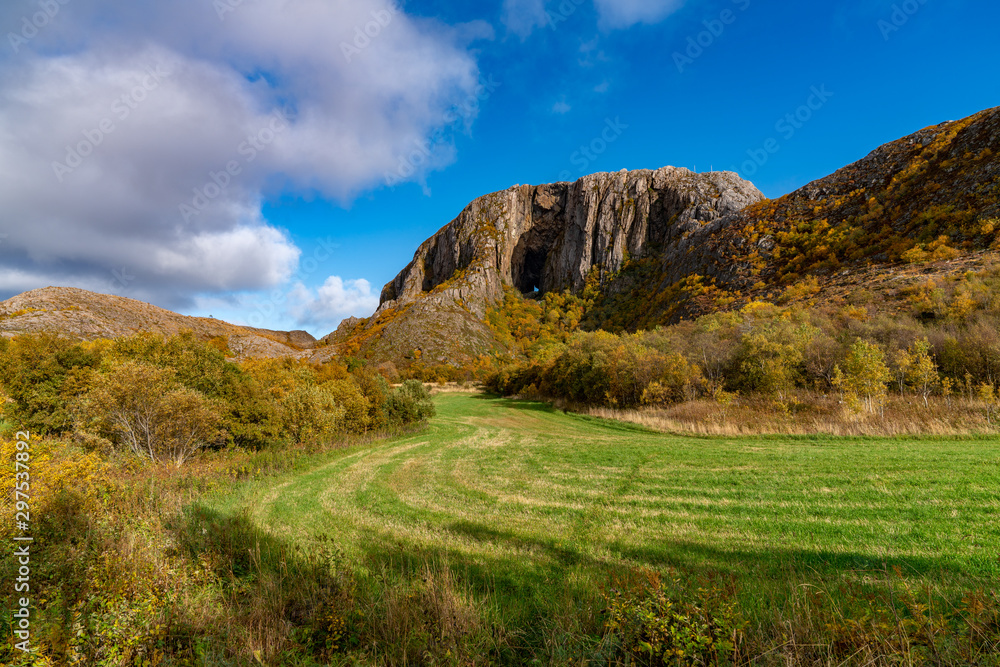 Naklejka premium Torghatten - Mountain with a hole
