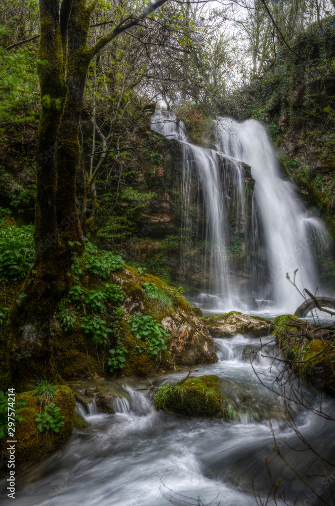 Cascada del Río Lor