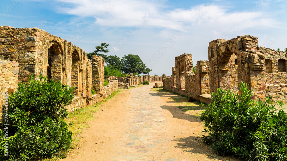 Spooky ruins of Bhangarh Fort
