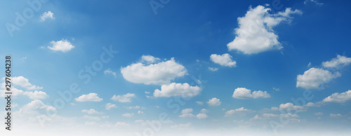 Fototapeta Naklejka Na Ścianę i Meble -  white cloud on blue sky in morning light background