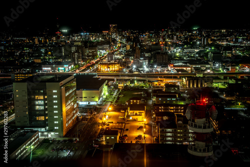 石川県庁から見る金沢の夜景 © kazuyami77