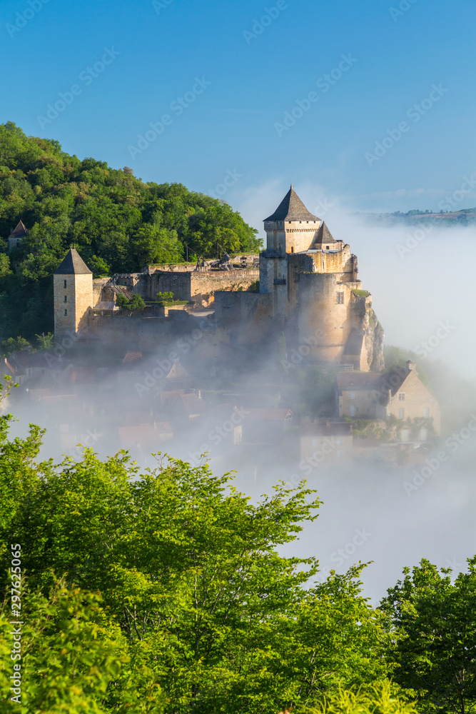 Morning mist, Castelnaud, Dordogne, Aquitaine, France