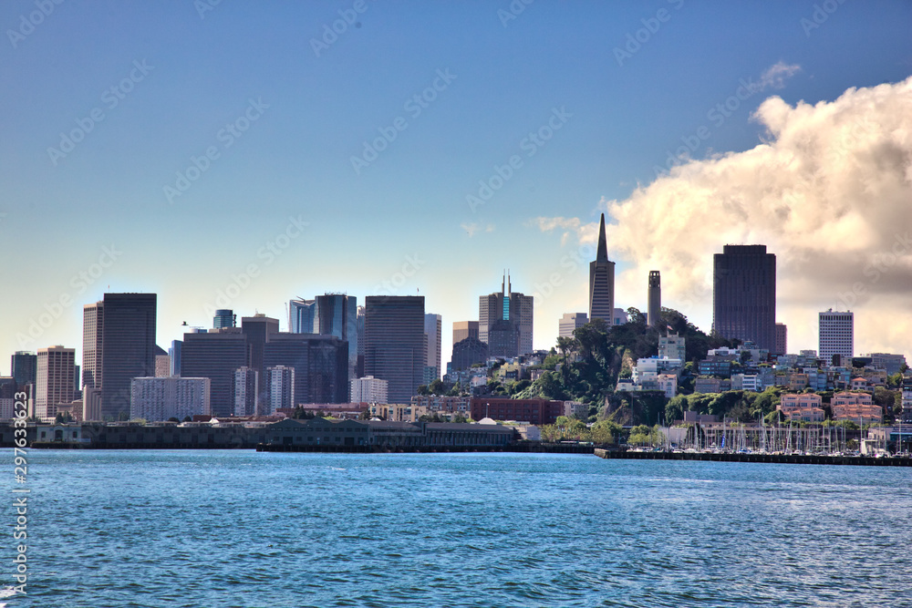 Clouds move into San Francisco Skyline