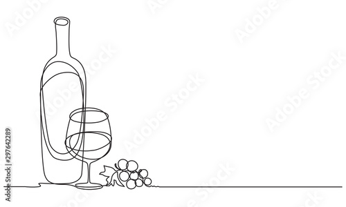 Slika na platnu Wine glasses, a bottle of wine and grapes