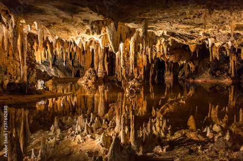 Mirrored pool at Luray Caverns