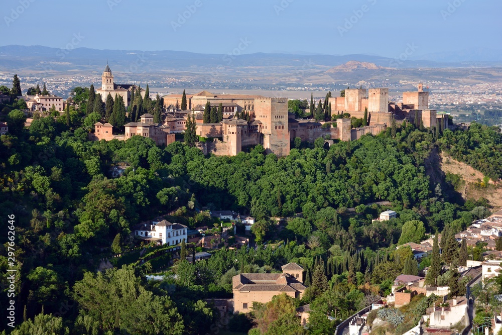 Diferentes vistas de la Alhambra de Granada, desde el Sacromonte