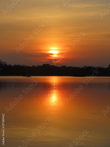 sunset over lake © Katia Regina 