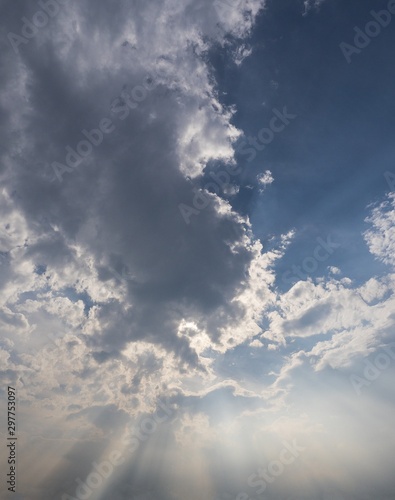 空 雲 夕日 薄明光線 cloud,sunny,sky,sunset, crepuscular rays © kx59