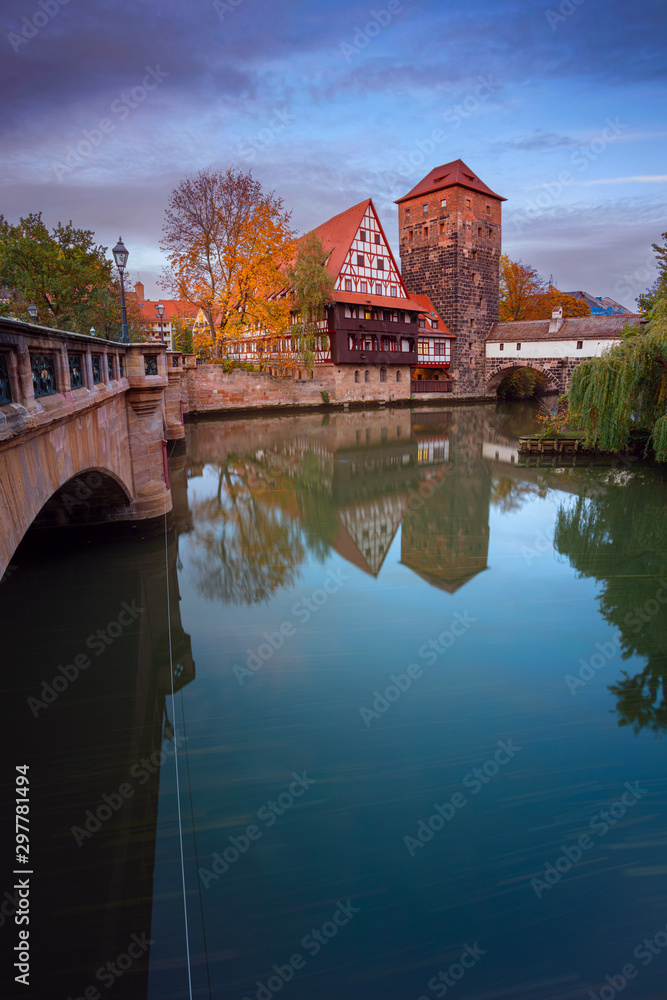 Fototapeta premium Nuremberg, Germany. Cityscape image of old town Nuremberg, Germany during autumn sunset.