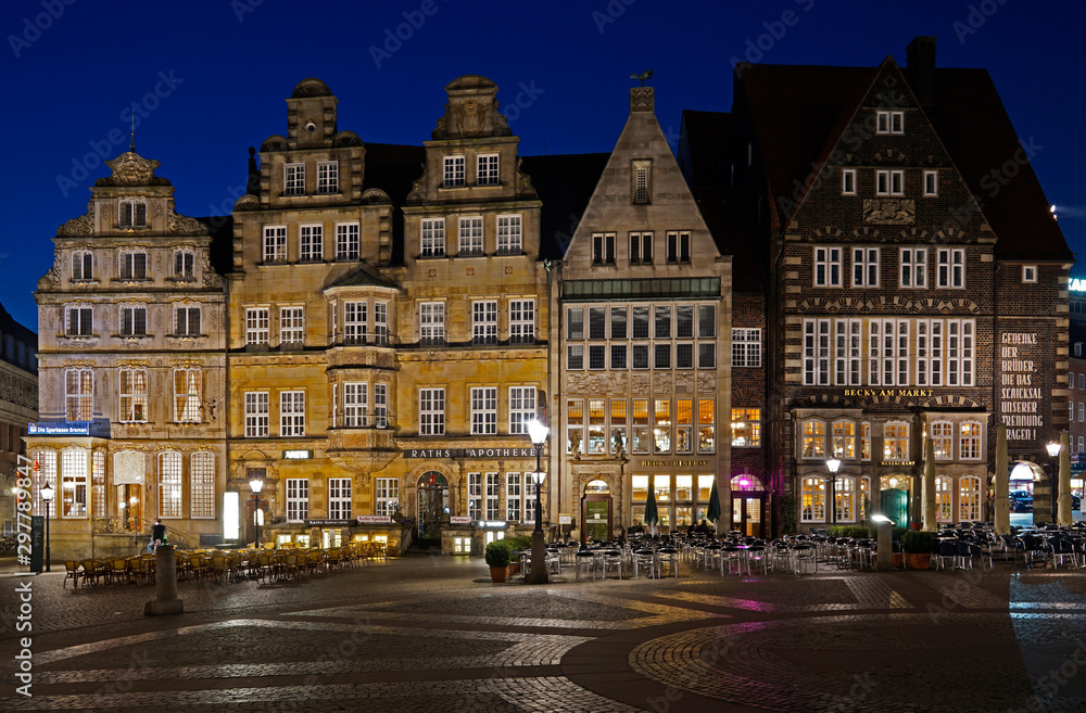 Bremen, Marktplatz am Abend