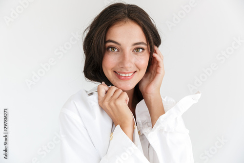 Bild auf Leinwand Portrait of an attractive young brunette woman