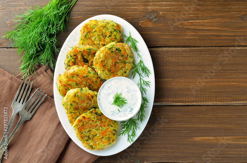 Diet vegetable cutlet from zucchini, carrot, herbs