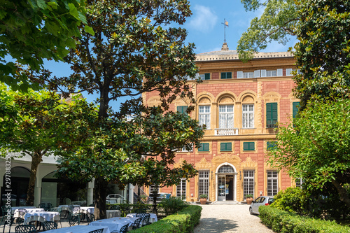 Canvas-taulu A typical palace in Sestri Levante in Italy