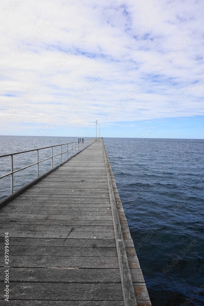 Jetty in Fowlers Bay Jetty in Fowlers Bay