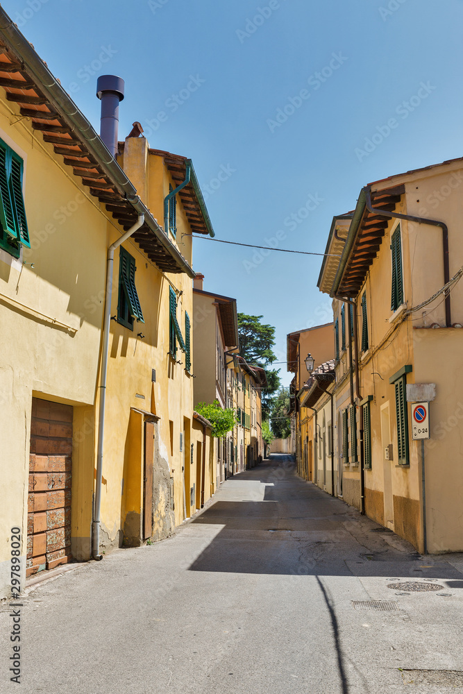 Montopoli in Val d'Arno narrow street architecture. Tuscany, Italy.
