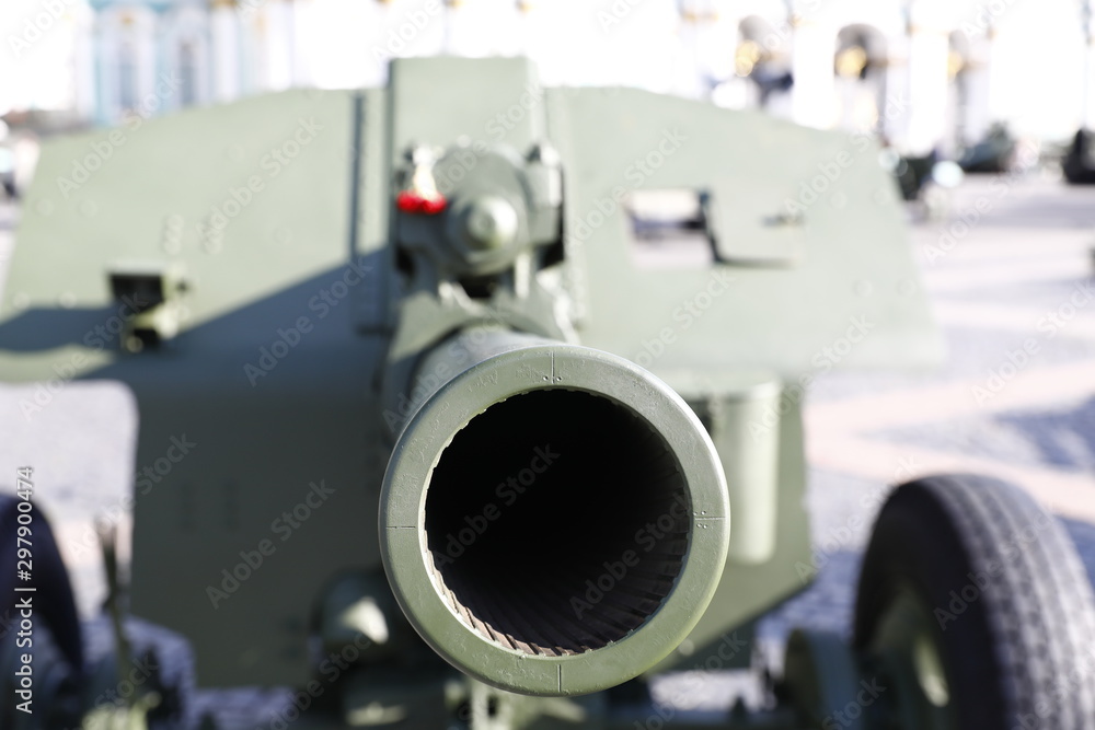 the muzzle of the gun guns the muzzle of the gun guns