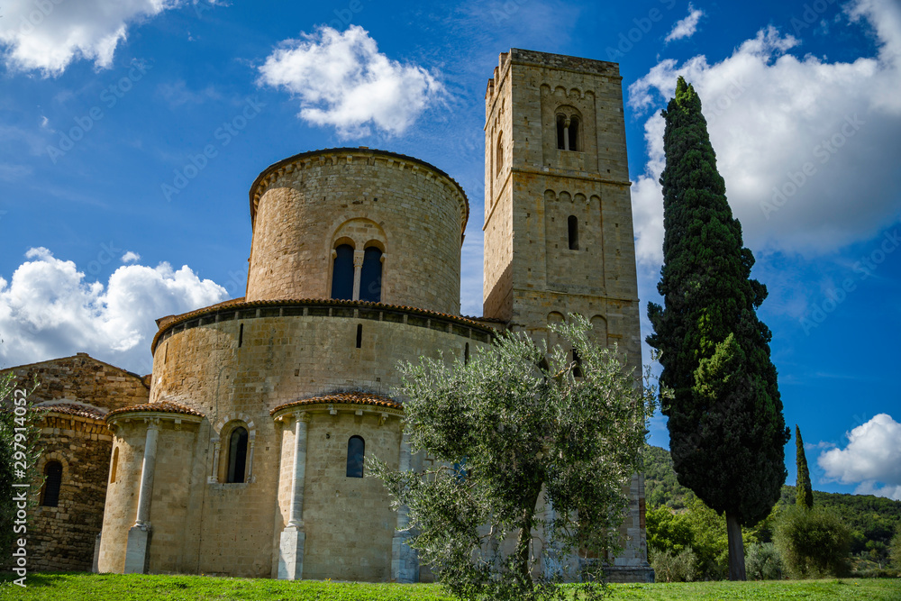 Sant'Antimo Abbey, Castelnuovo dell Abate, Montalcino, Tuscany, Italy