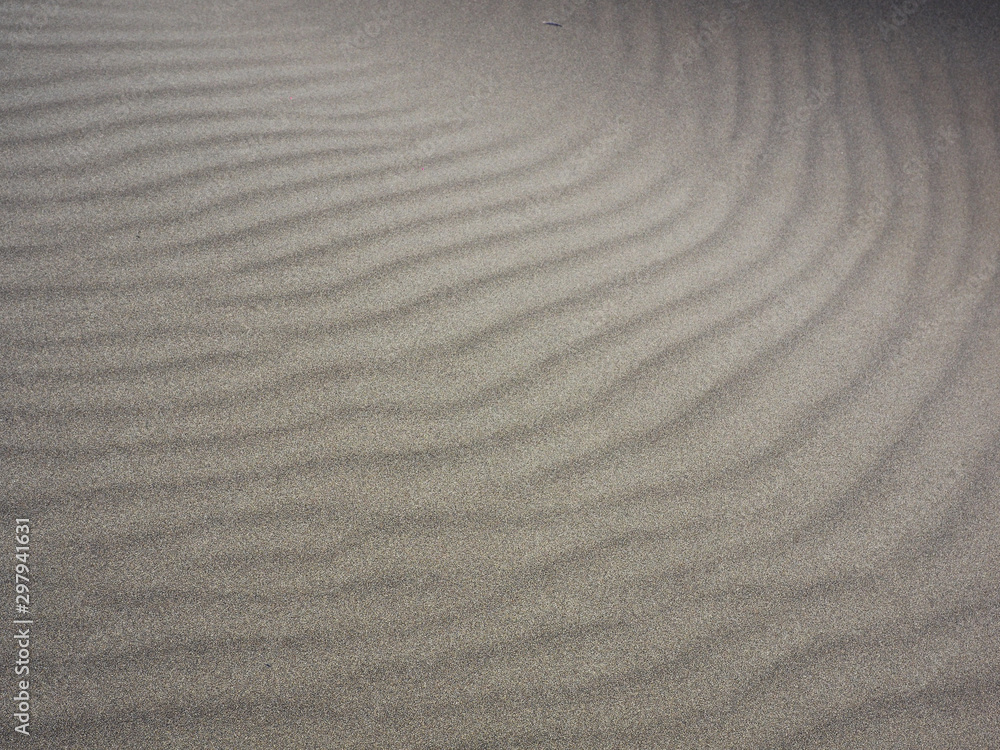 Obraz premium Gray sand dune with textures