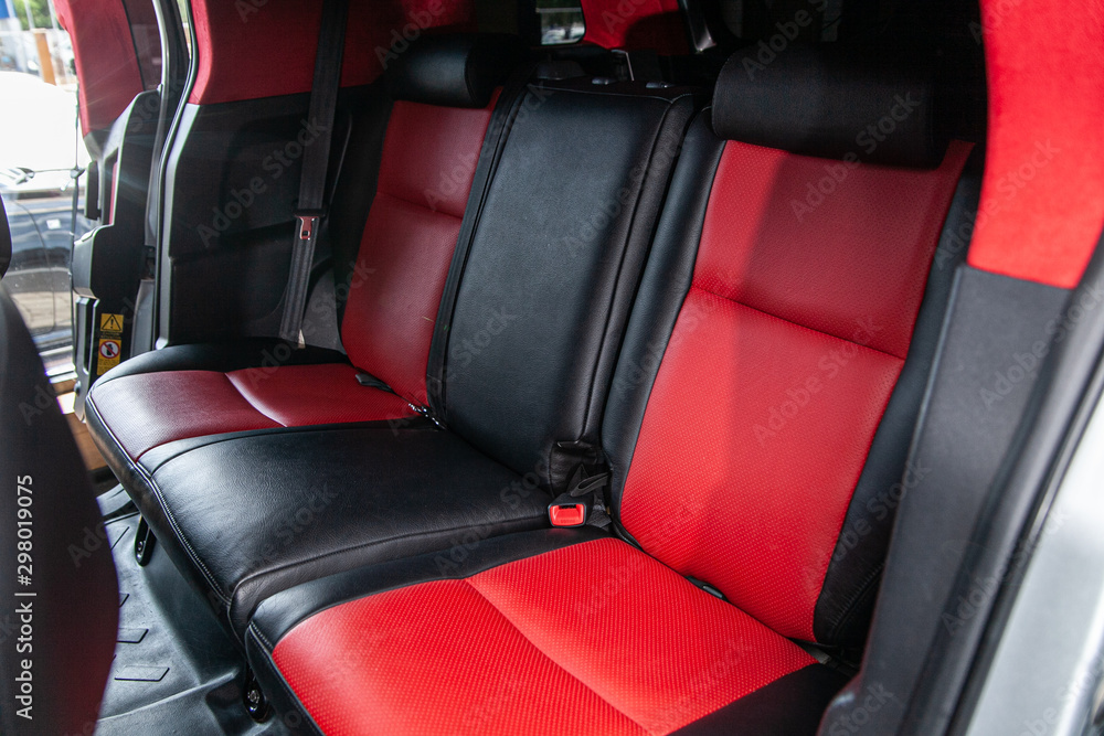 Obraz premium red seats