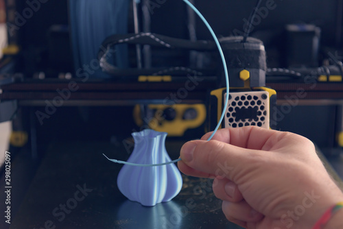 Quadro em tela Modern 3d printer and filament