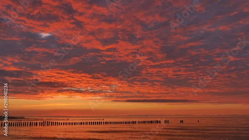 Baltic Sea at sunset - zoom in