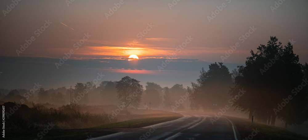 sunriset on road