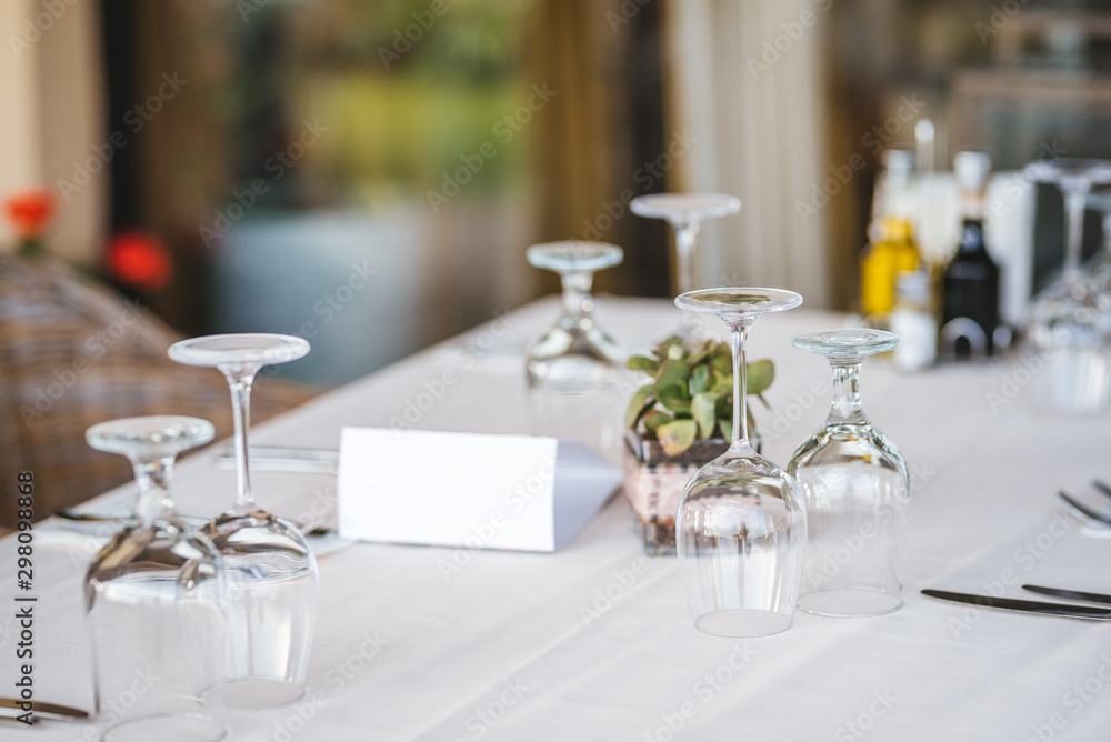 Simple and elegant restaurant table set up Simple and elegant restaurant table set up