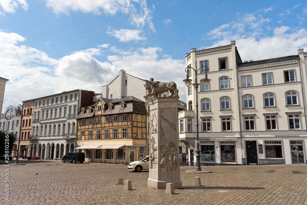 Historic Old Town of Schwerin with Lion Monument (Löwendenkmal), Schwerin, Mecklenburg-West Pomerania, Germany