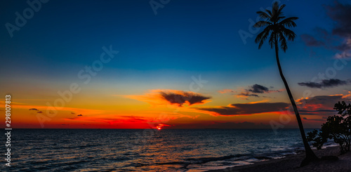 Fototapeta Naklejka Na Ścianę i Meble -  beautiful sunset of the caribbean