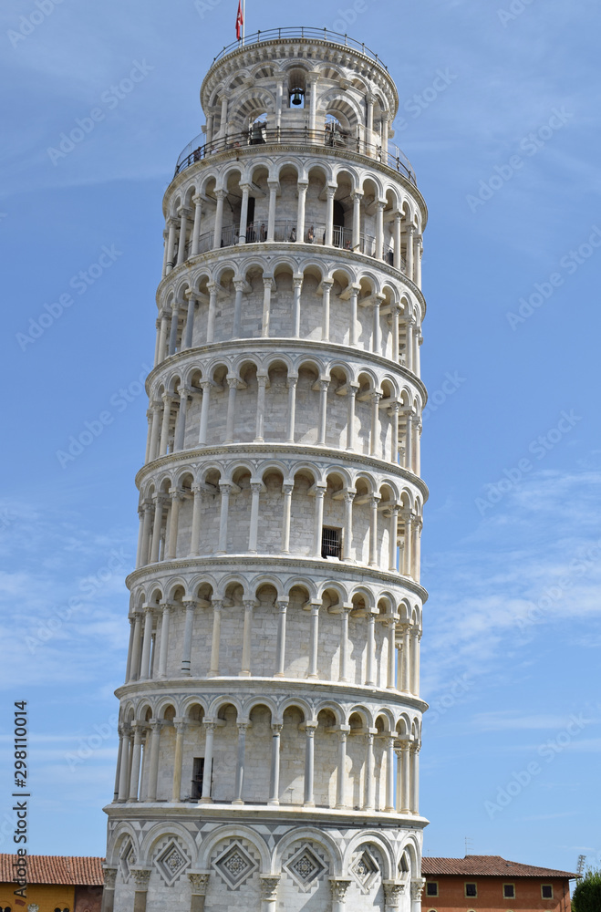 Torre de Pisa en ciudad de Pisa, Italia