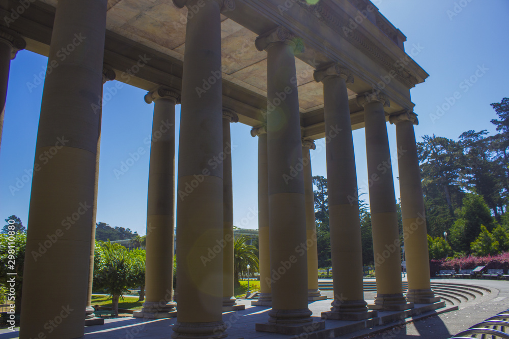 Fototapeta premium ancient greek temple of apollo