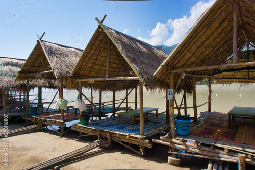 In the sand four beautiful cabins to rest and get fresh air.