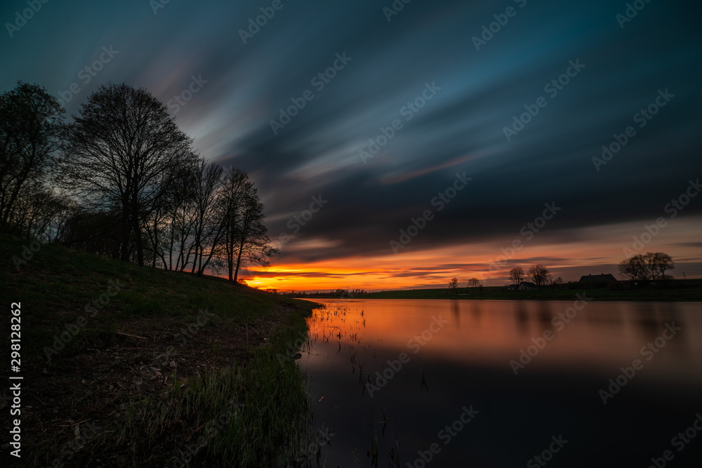 Obraz premium long exposure sunset