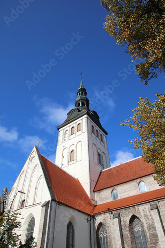 Nikolaikirche (Niguliste kirik) in Tallinn. Estland © Benshot
