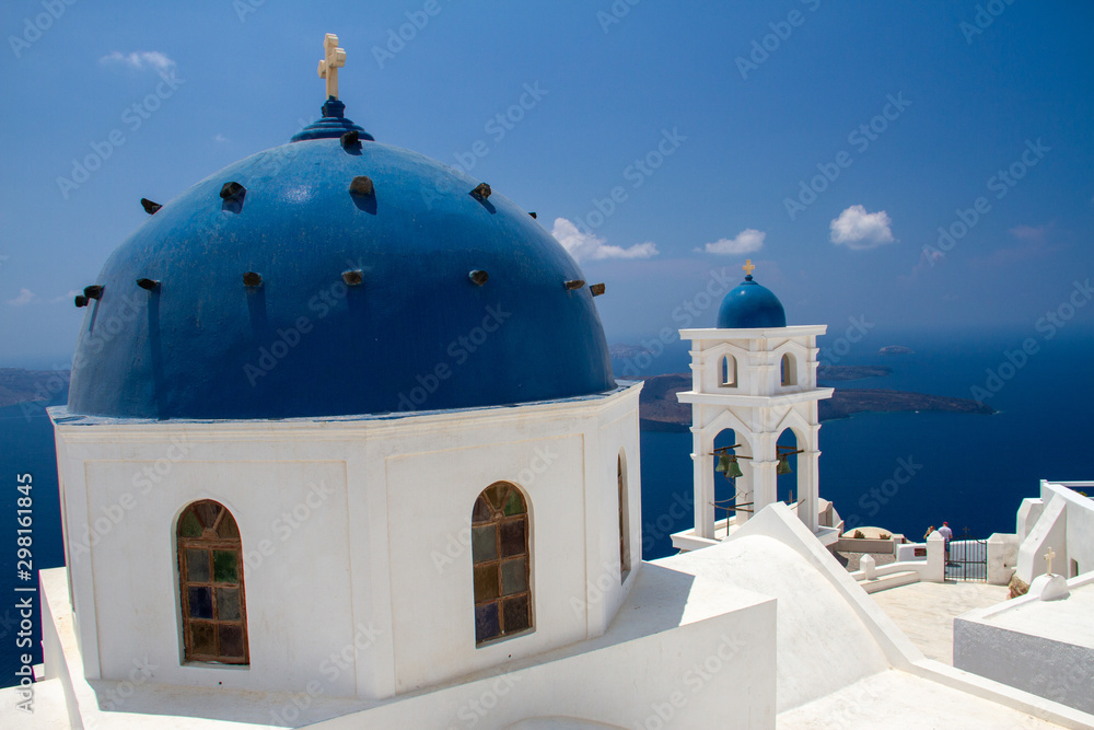 Obraz premium greek church in santorini greece