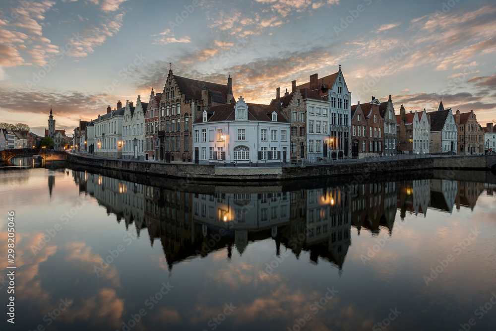 the mirrorrey in Bruges (Belgium) during the sunset. One of the hotspots to visit in Bruges for the tourists.