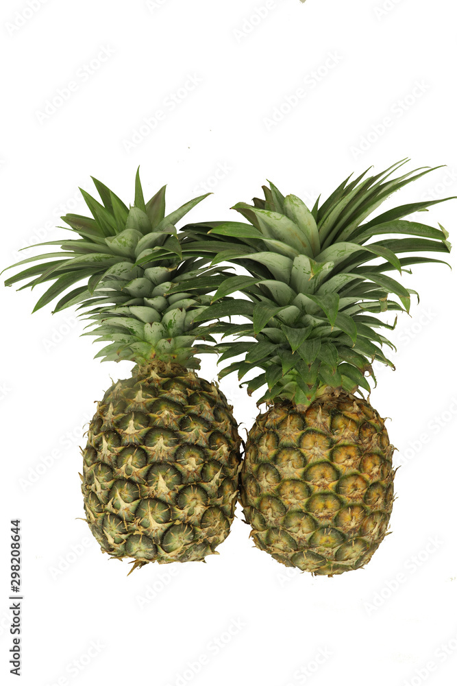Obraz premium Two Pineapple Fruit