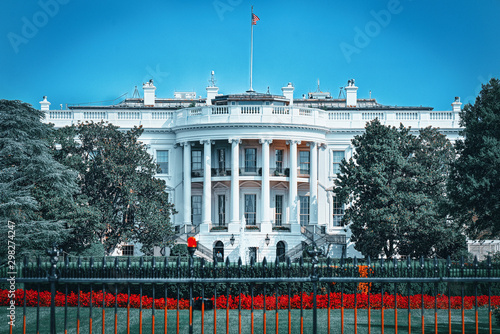 Canvas-taulu Washington, USA,The White House  South Lawn