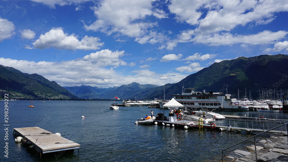 Locarno, See, Boote, Himmel
