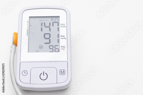 Automatic blood pressure monitor with high blood pressure readin