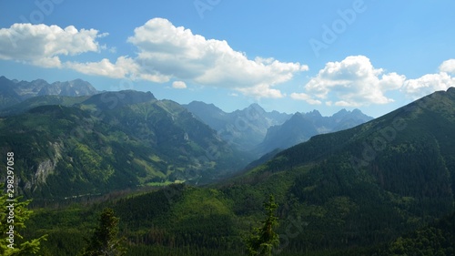 Tatra Mountains in Summer © Wantares