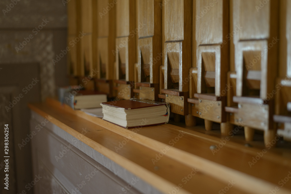 wood pipes organ