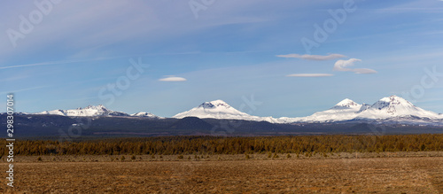 Broken Top, Three Sisters and Lenticular Clouds in Oregon