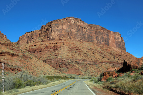 Driving scenic road 128, Utah