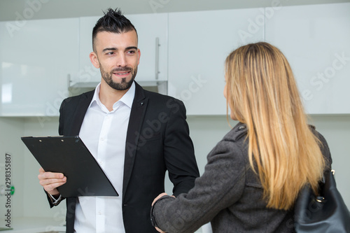 customer service talking to woman