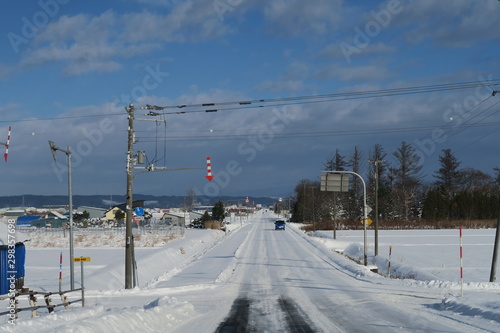 日本国北海道の雪のある冬の風景