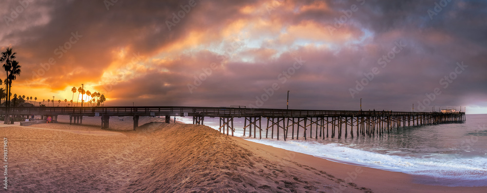 Balboa Pier sunrise