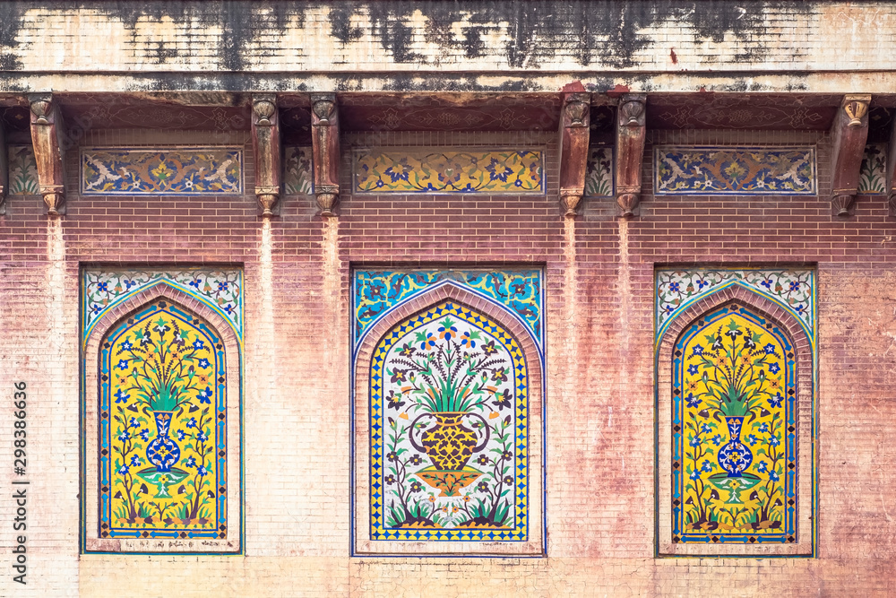 Details of the exterior of the Lahore fort