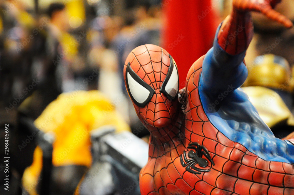 Naklejka premium KUALA LUMPUR, MALAYSIA -APRIL 7, 2018: Selected focused on Marvel Comic action figure called Spider-man. He was one of the Avengers teams. Action figures displayed by the collector. 